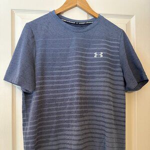Under Armour fitted tennis T shirt